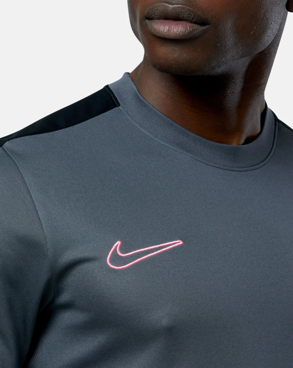 Nike Mens Academy T-Shirt