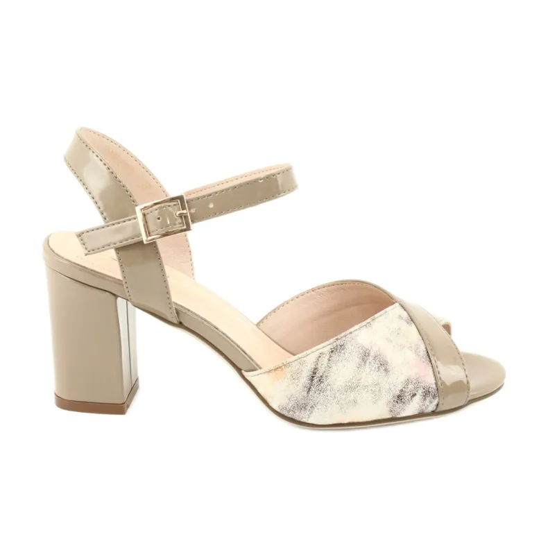 Sandals on the post of Sergio Leone SK609 beige multicolored golden