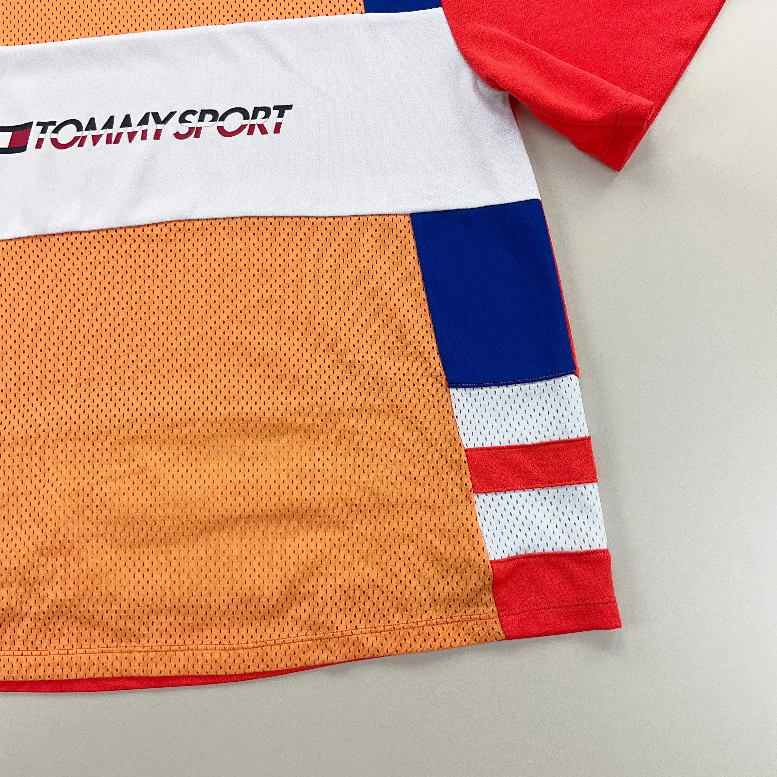 Tommy Hilfiger Sport T-Shirt - Medium